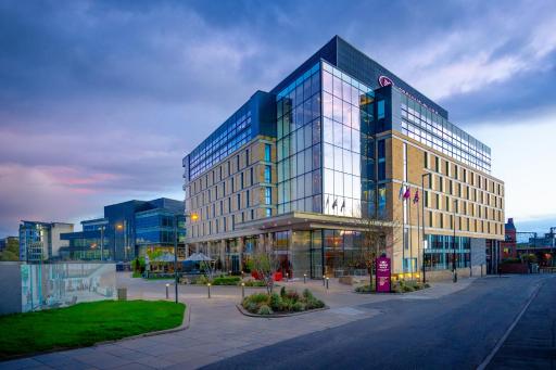 Crowne Plaza Newcastle - Stephenson Quarter by IHG - Housity