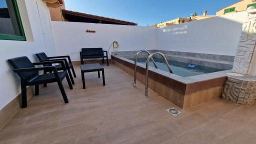 Casa Afortunada 3BR Pool Retreat - Housity