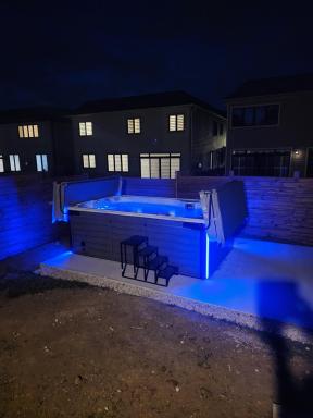 BOWMANVILLE VILLa - Housity