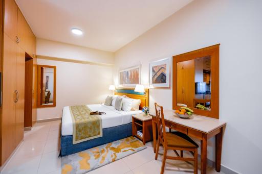 Golden Sands Hotel Apartments - Housity