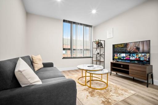 Modern Apartment - City Centre - 2 Bedrooms - Wifi - Netflix - Jewellery Quarter 9AH - Housity