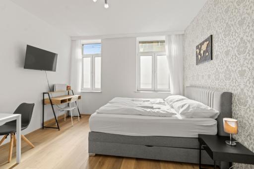 Faraway Studios 43 - Housity