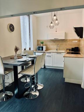 Bel appartement en plein cœur du vieux Troyes. - Housity