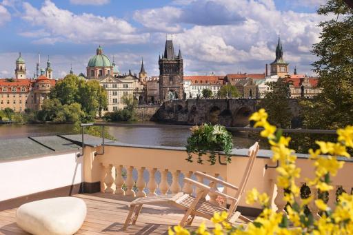 Residence Charles Bridge - Hizvo