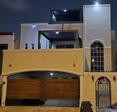 La Casa Rosa Monterrey - Housity