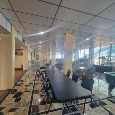 Padre South Hotel On The Beach - Housity