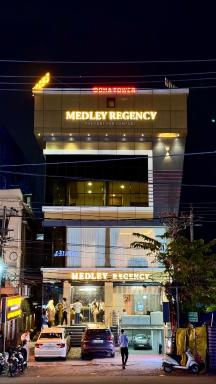 MEDLEY REGENCY - Housity