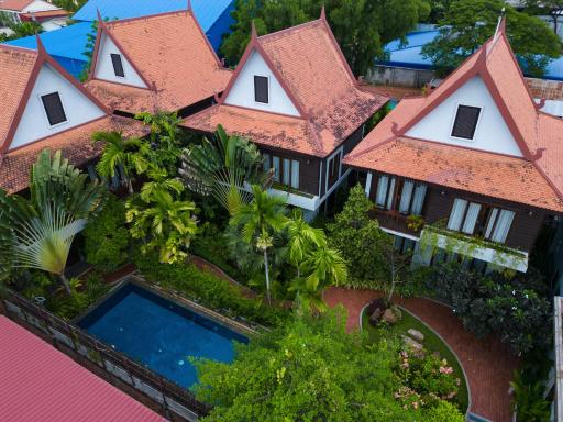 Golden Vishnu Villa - Housity
