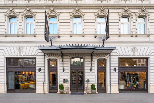 Hotel Nemzeti Budapest - MGallery - Housity