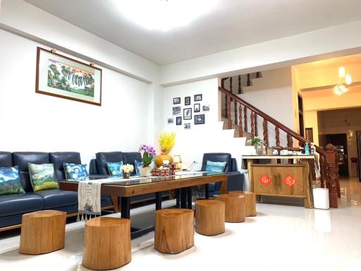 芯之所嚮 - Housity