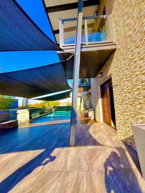 Dips And T Hotel & Spa - Housity