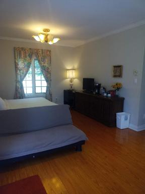 Lakeview private suite-Twin or king - Housity