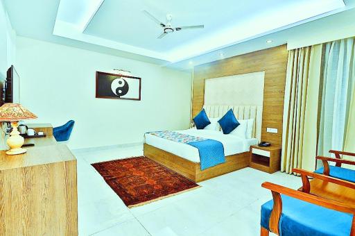 Hotel Soft Petal Residency Near Delhi International Airport - Hizvo
