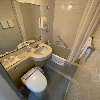 Takatsuki W and M Hotel - Housity