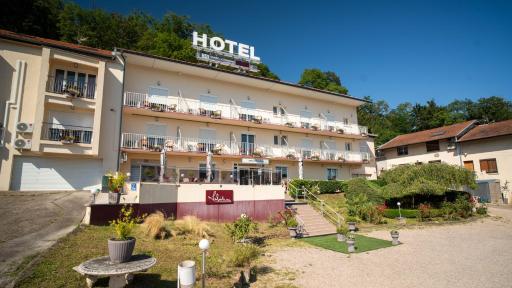Logis Hôtel de L'ile Restaurant La Romantica - Housity