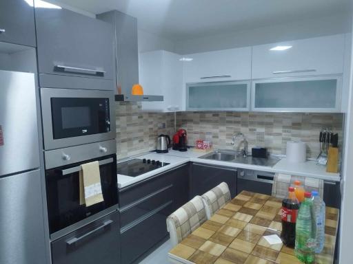 Skopje Sky City 25th & 33th Floor Apartments with Pool & Spa & Fitness & Parking Including in Price - Housity
