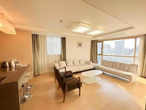 Hotel With - Housity