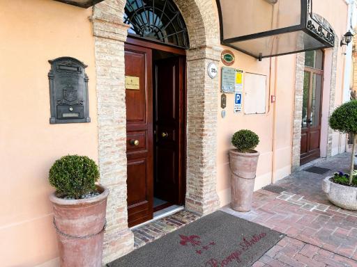 Hotel Borgo Antico - Housity