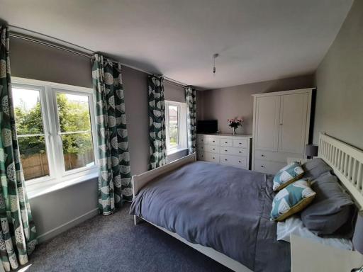 Private flat in Stannington - Housity