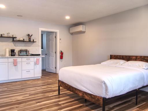 Vermont Suites - Housity