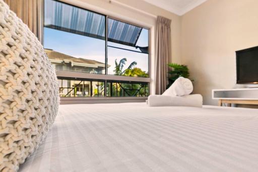 Lux Cairns - Tropical Stays Cairns - Housity