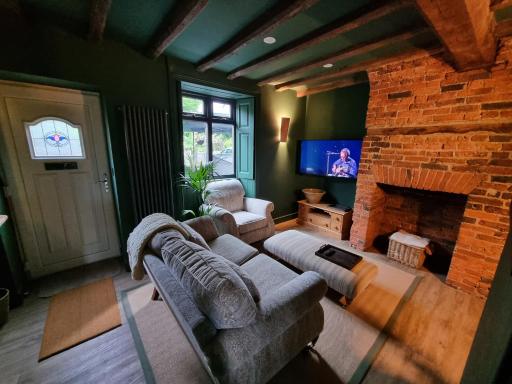 Rose Cottage Oulton Leeds - Housity