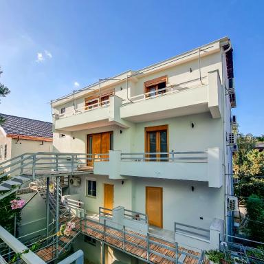 Villa 27 Residence - Housity