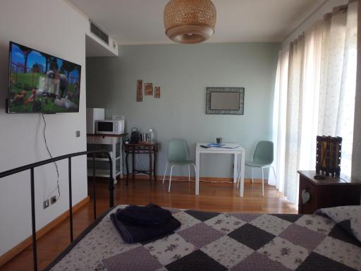 Suite na Casa da Andreia - Housity