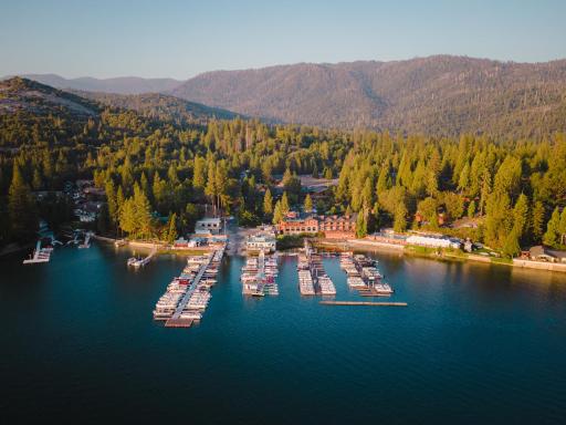 The Pines Resort & Conference Center - Housity