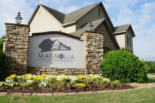 Magnolia Creek Lodge - Housity