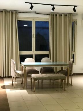 610 residents - Housity