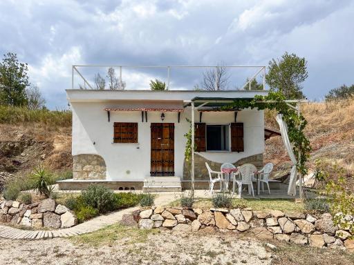 Minicasa nella fattoria - Housity