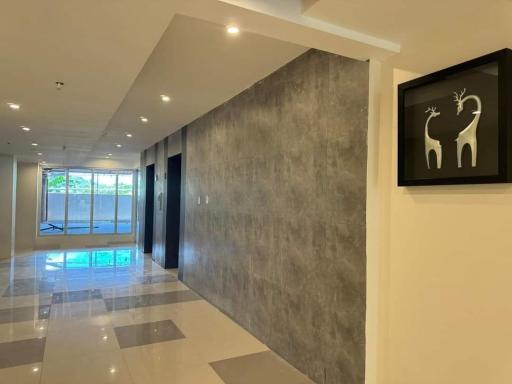Matina Enclaves 2BR with Wifi Near SM Mall - Housity