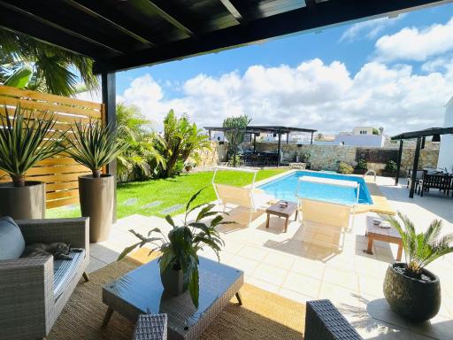 Kalufa Surf House - Housity