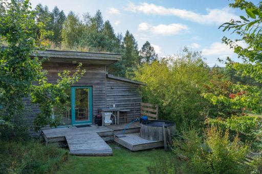 Stone End Studio - Housity