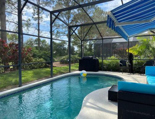 Slice of Paradise 2.0- Golf Course View Villa - Housity