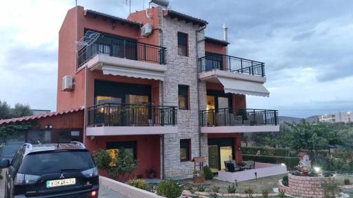 Dora's Garden Villa - Housity