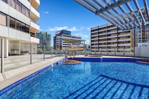 The Astor Apartments - Housity