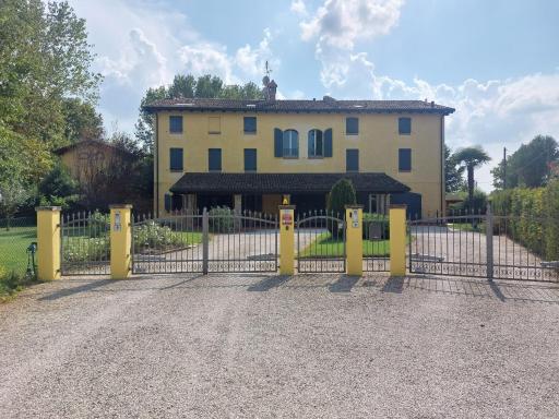 B&B QuattroL - Housity