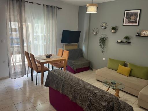 One Bedroom Flat 300m from Sea - Housity