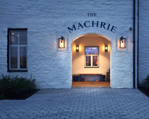 Machrie Hotel & Golf Links - Housity