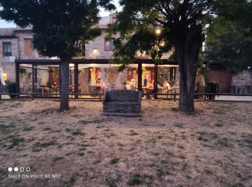 Hostal Bavieca - Housity