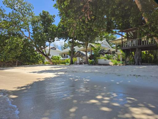 La Digue Luxury Beach & Spa - Housity