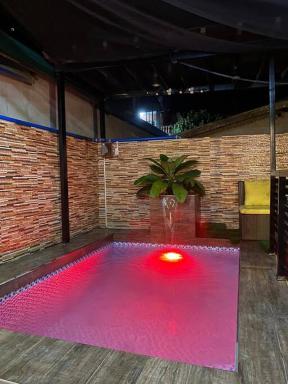 A Nipa Hut House with Pool - Hizvo
