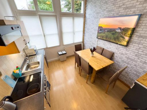 #111 - LUX-Flat Lennep - Altstadt - Netflix & Amazon Prime - Felswand - Housity
