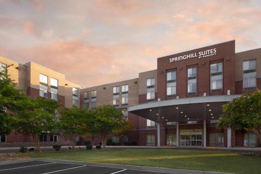 SpringHill Suites Columbia Downtown The Vista - Housity