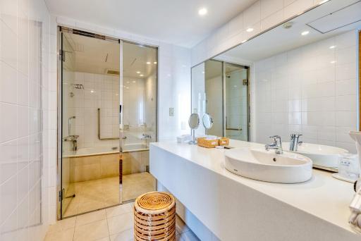 Hotel Grand Fuji - Housity