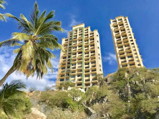 Beachfront Peñón del Rodadero Apartments – Oceanfront by SOHO - Housity