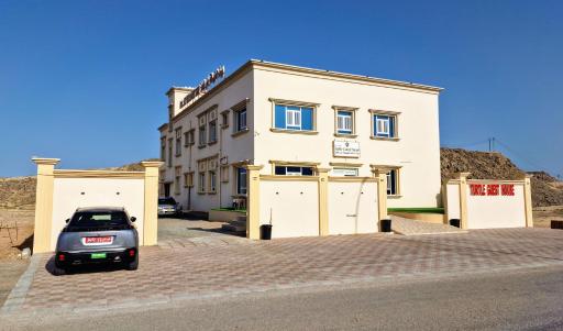 Turtle Guest House - Housity