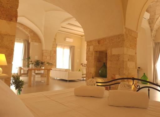 Stylish & Romantic Loft in the heart of Salento - Housity